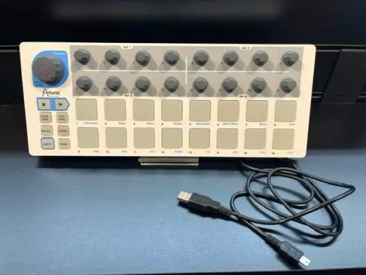 Store Special Product - Arturia - BEATSTEP